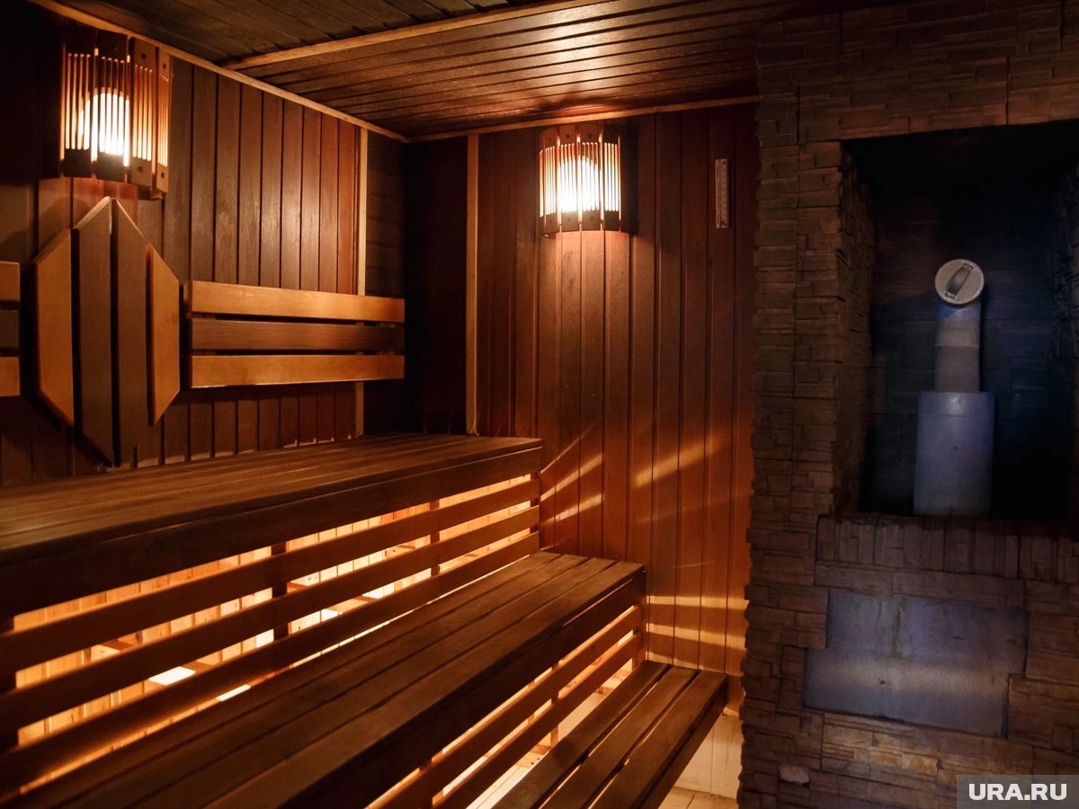     Оздоровительный комплекс с сауной продают в Челябинске