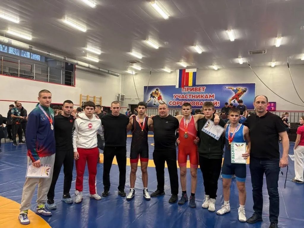    фото: СШ №1 Новошахтинска Редактор