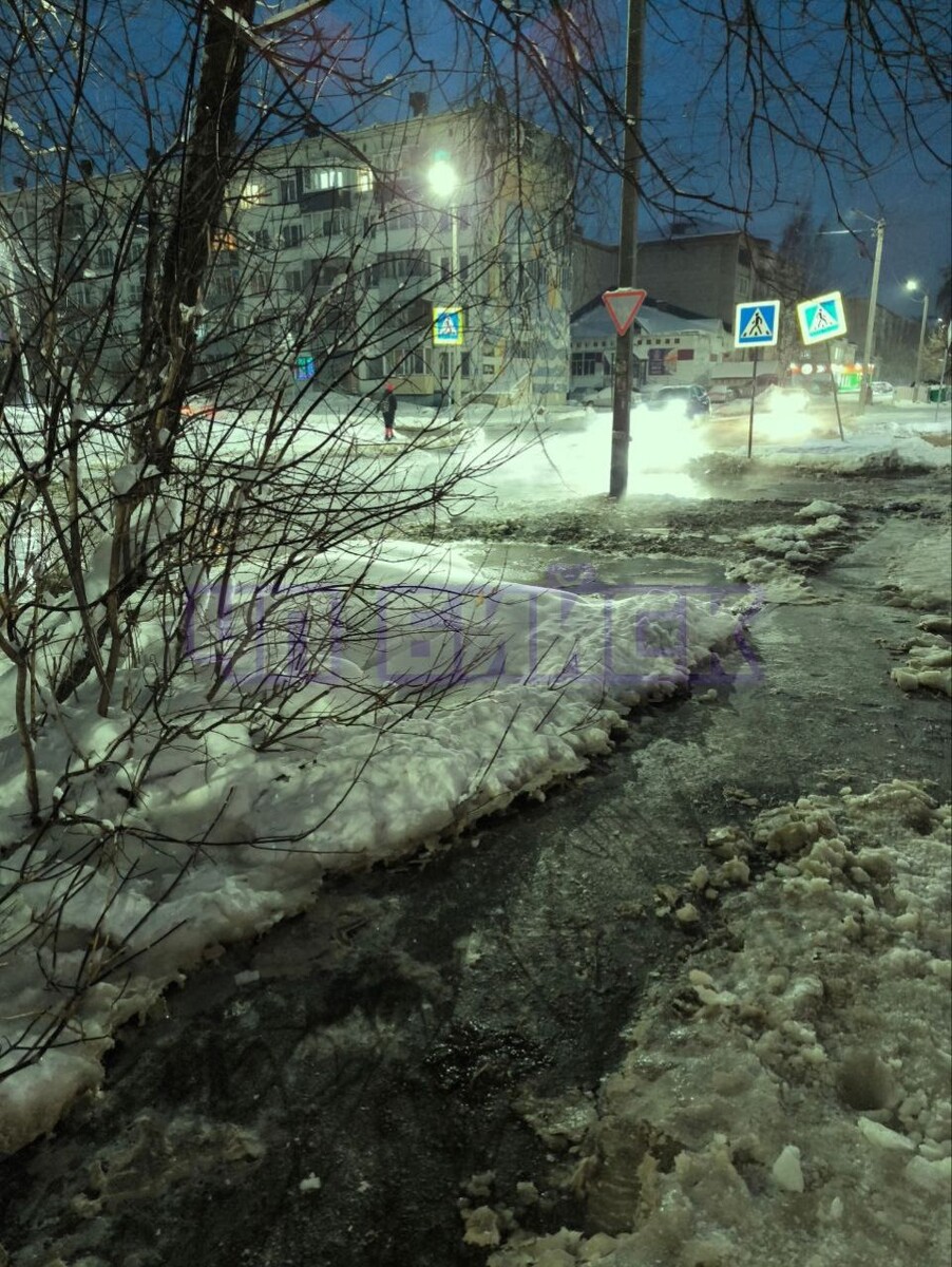    Потоп в бийских дворах. Источник: "ЧП Бийск"