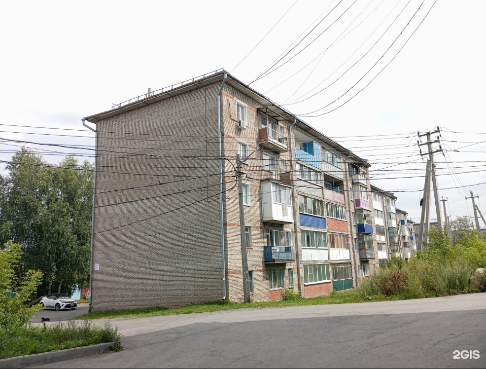 Дом по адресу улица Щетинкина, 68а. 2GIS. Автор фото Ира К. Дата 4 августа 2025 года.