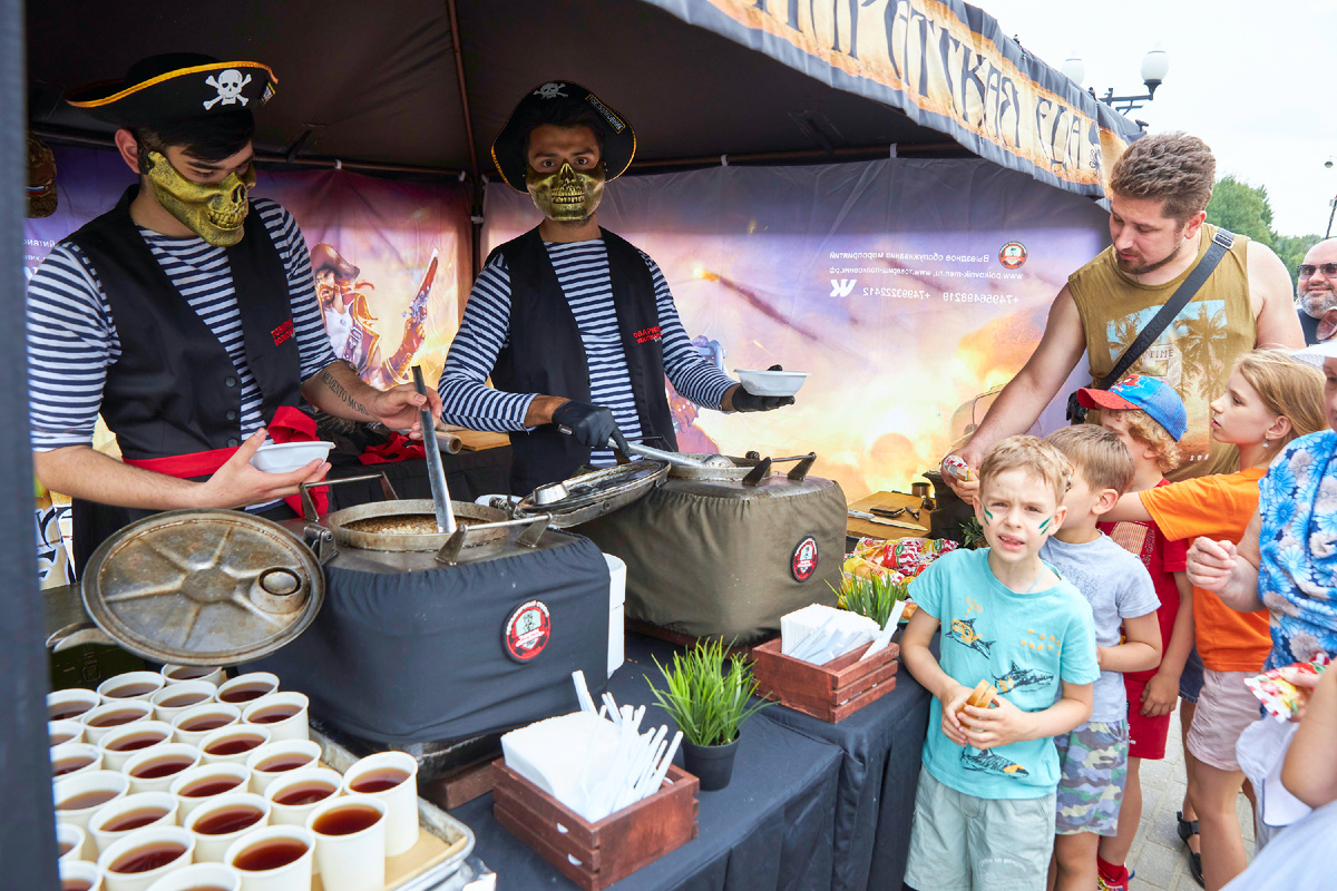 Кейтеринг на День рождения ребенка.