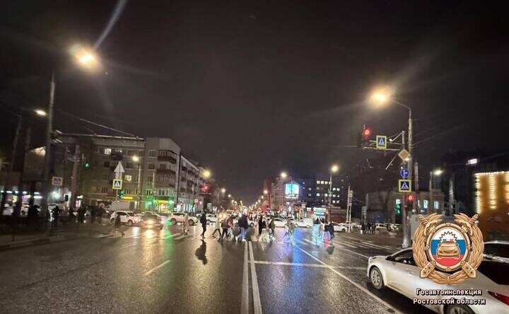 В центре Ростова «Газель» врезалась в иномарку, один человек погиб