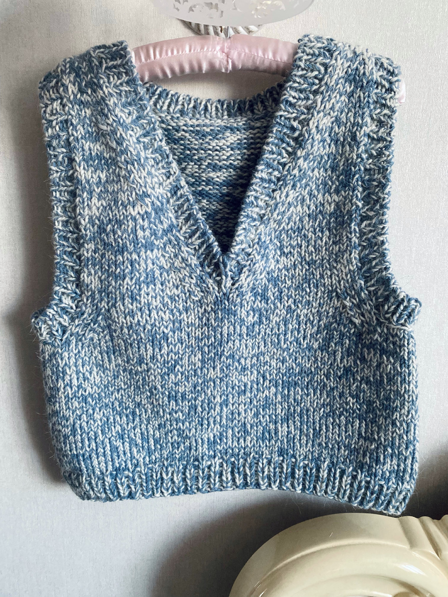 Размеры: ширина 50см. 