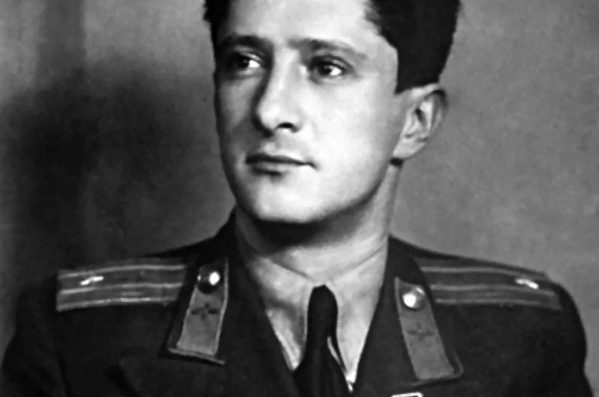    Весь свой боевой маршрут Генрих Гофман пролетал на одной машине, верном Ил-2.