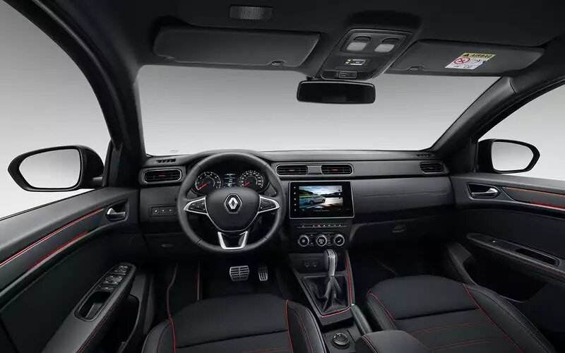    Интерьер Renault Arkana