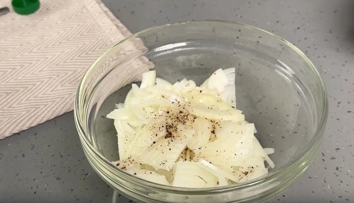 Цветкова Наталья / Rutube📷Замаринуйте лук в уксусе