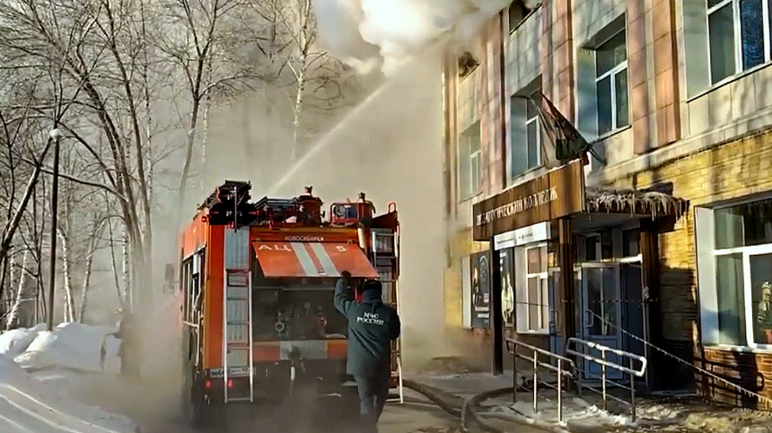    Фото: Telegram/МЧС Новосибирской области/mchs54; 5-tv.ru