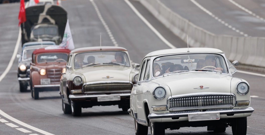 Машины старше 15 или 30 лет запретят? Разбор главных страшилок 2025 года