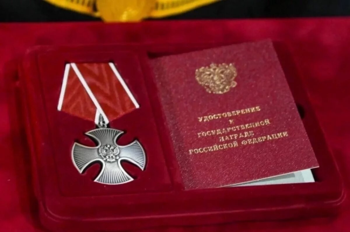    Губернатор Омской области Хоценко вручил ордена Мужества пограничникам