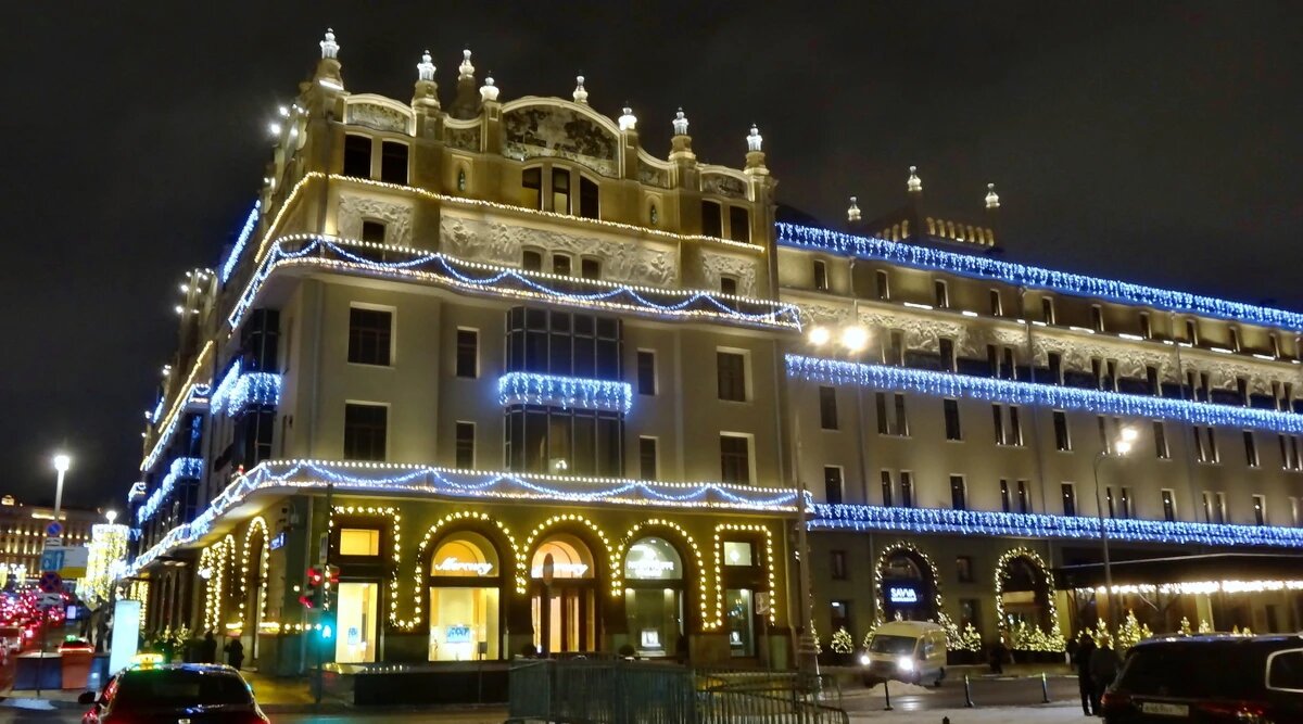 Экскурсия. Как Москва загоралась огнями