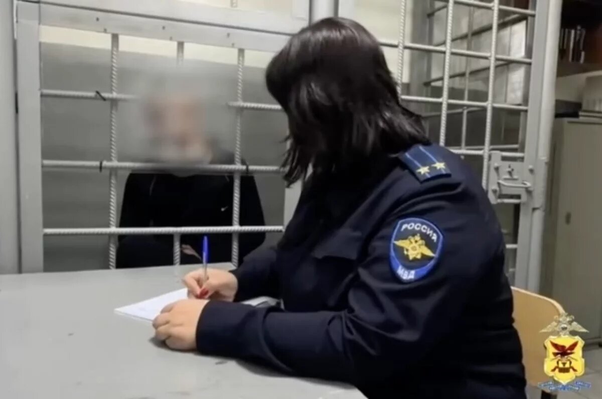    Новосибирский курьер мошенников похитил деньги у пенсионера в Забайкалье