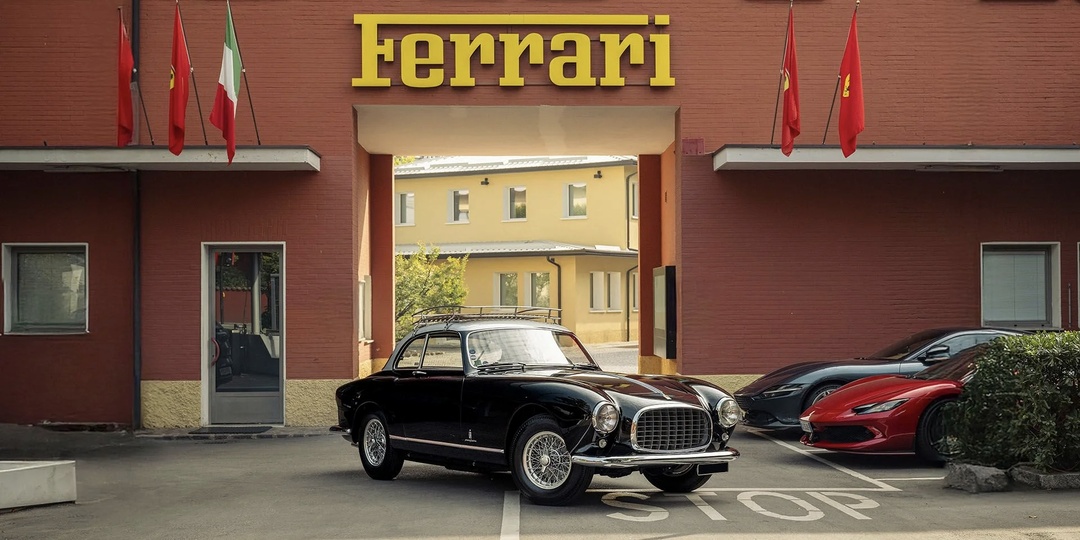 Зачем Ferrari 212 Europa багажник на крыше?!