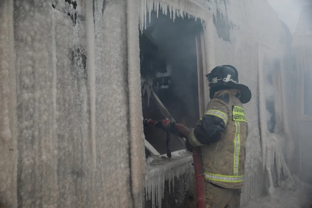   Прокуратура Югры продолжает проверку обстоятельств пожара в Сургутском районе