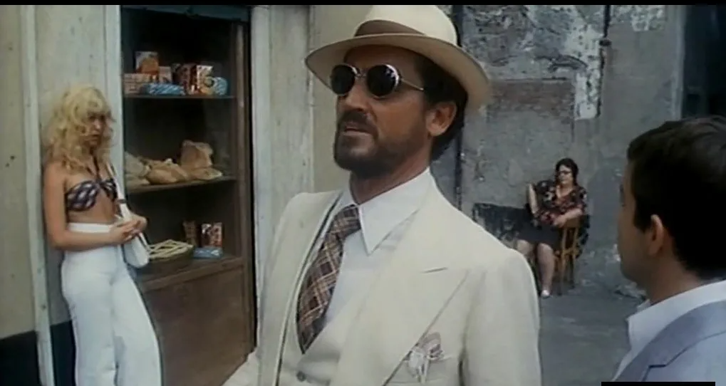 кадр из фильма "Запах женщины" 1974 г.