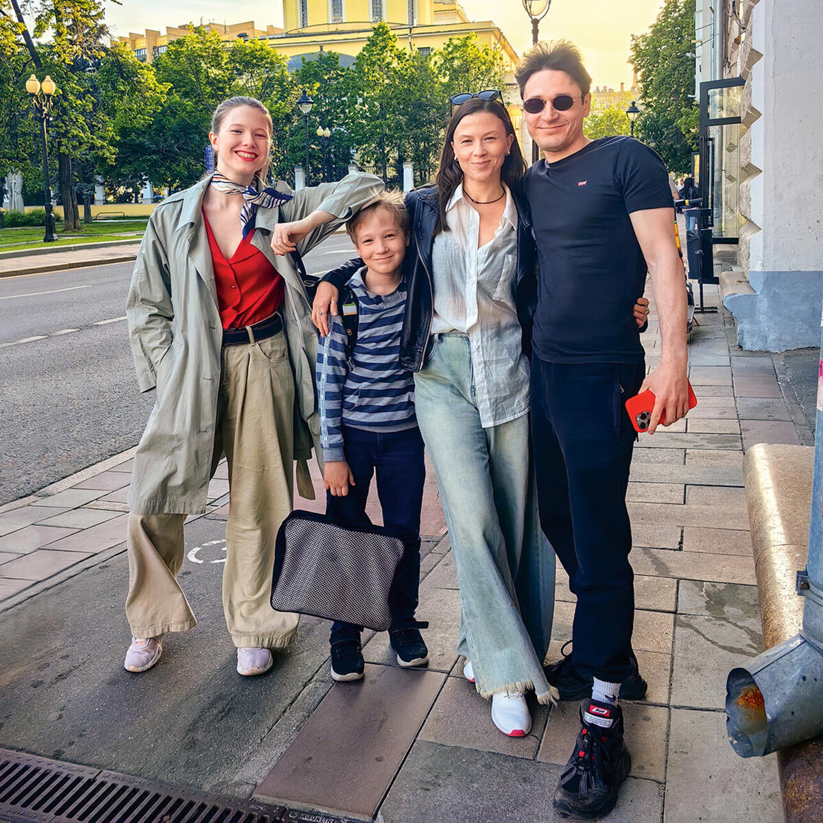 Алексей Филимонов и Ольга Смирнова с детьми.