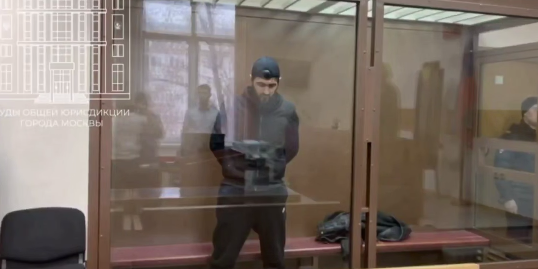 Чеченец отработавший удары на памятнике мальчика не ожидал, что судья так быстро озвучит ему срок