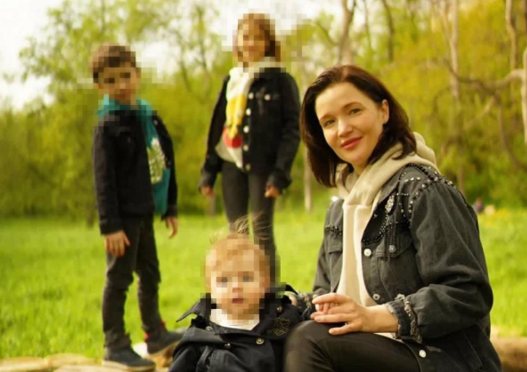 «Трое детей от разных мужиков»: новая женщина Диброва