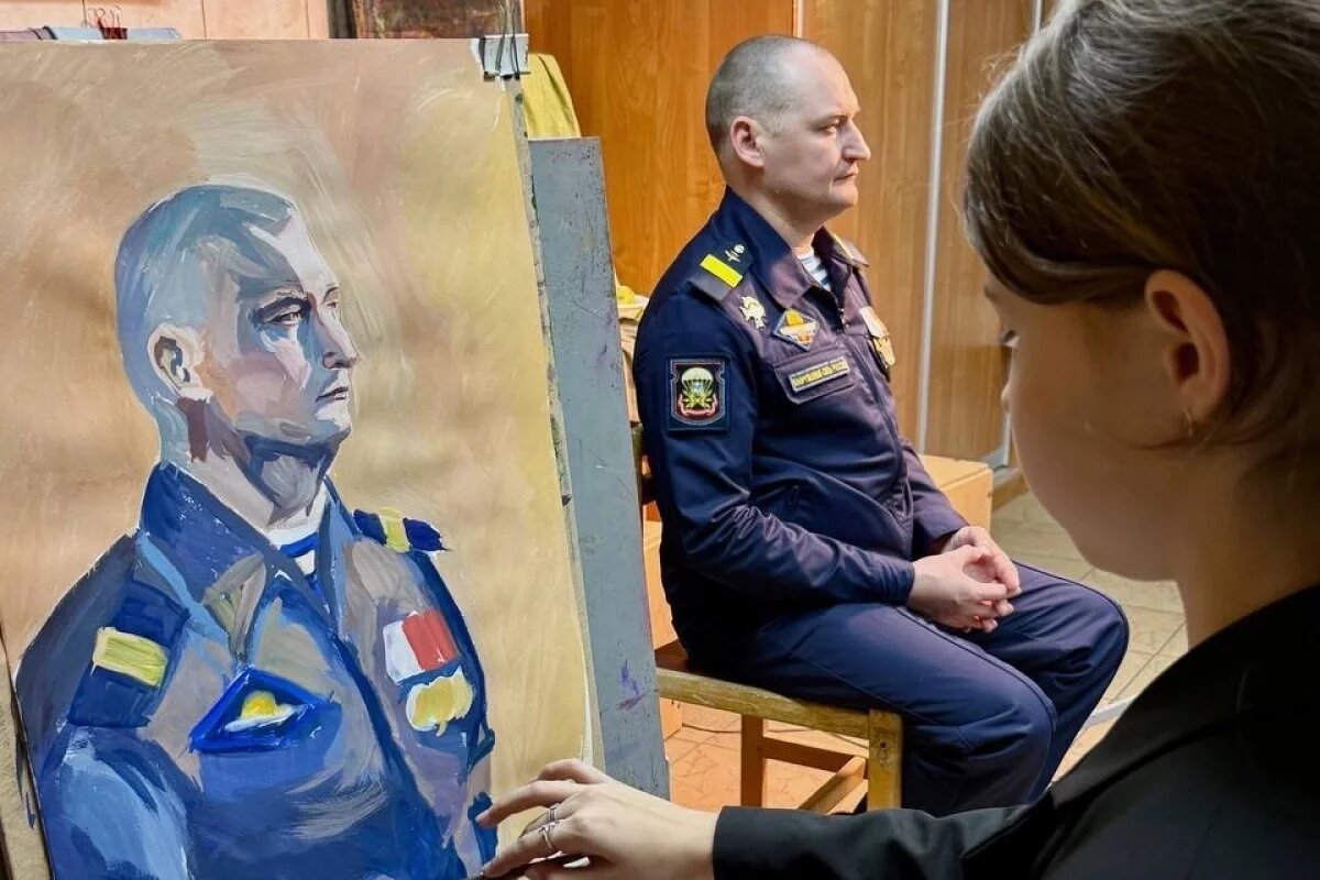    Патриотический проект «Портрет Героя» стартовал в Пскове