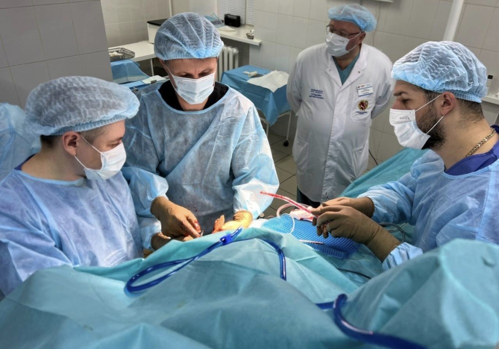    Новаторское эндопротезирование плеча впервые провели Оренбуржье