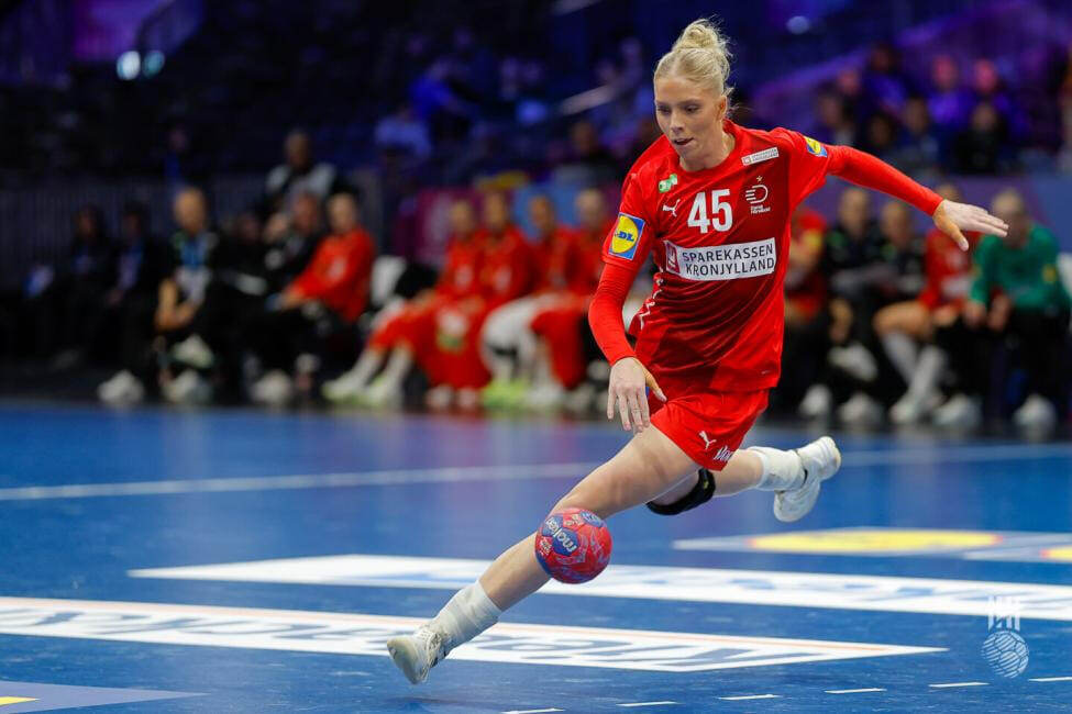    Юли Скальоне проводит великолепный турнир