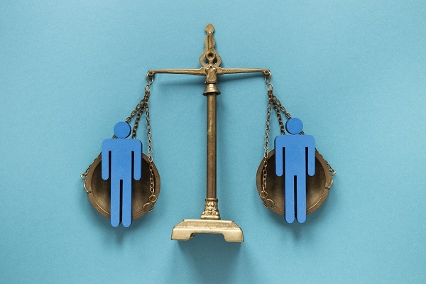 Как признать трудовые отношения в судебном порядке: Алгоритм действий граждан