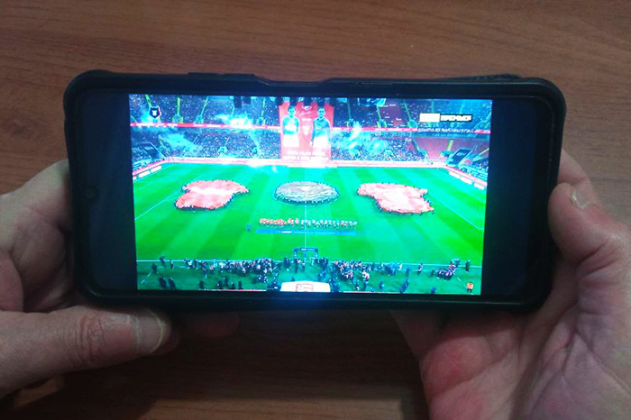 Фото сделано во время трансляции перед футбольным матчем «Спартак» и «Динамо» 6 ноября 2025 г. Фото Т. БАТОВОЙ.
