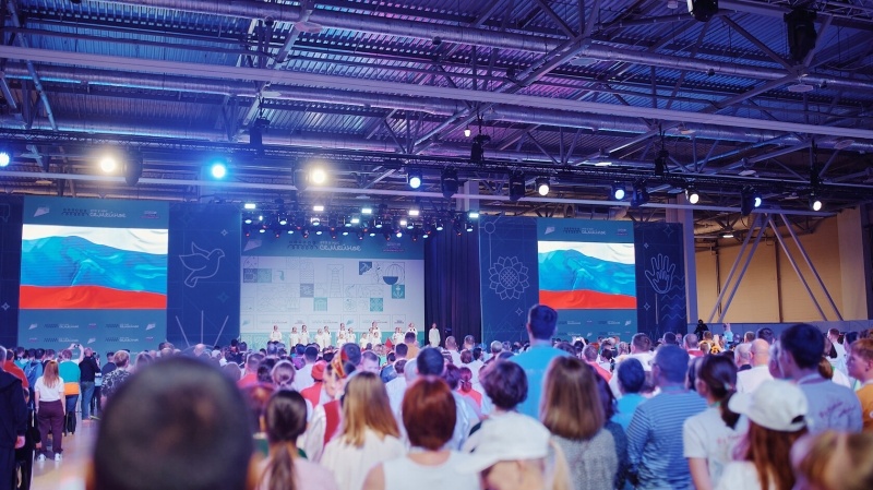 Истории о Семеновых. "Это у нас семейное"...