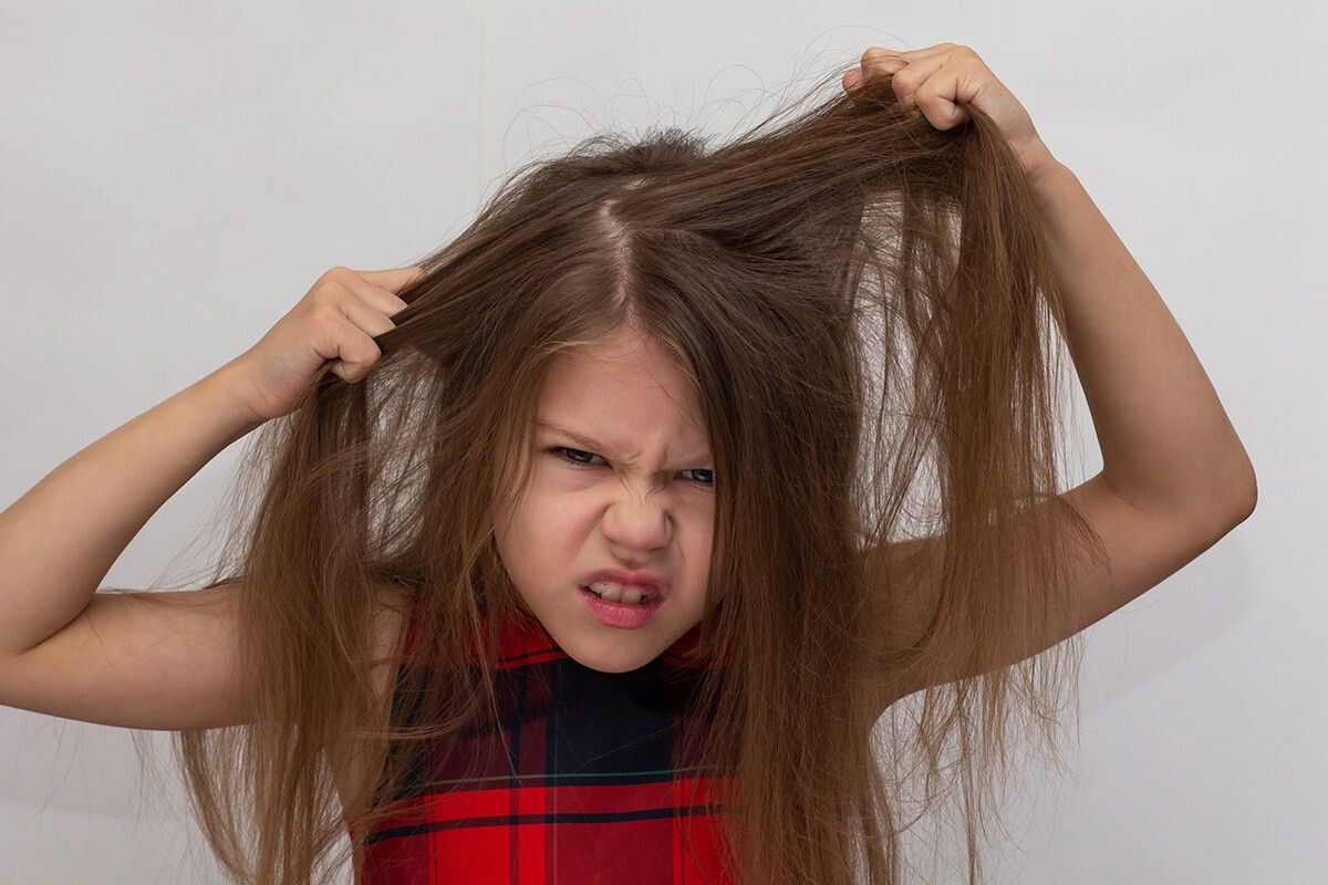 Аутоагрессия — это всегда сигнал о запредельном стрессе. Источник: Tatiana Foxy / Shutterstock / FOTODOM📷
