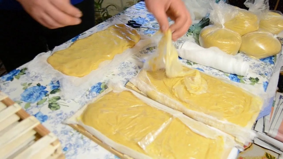 Приготовление канди для пчел