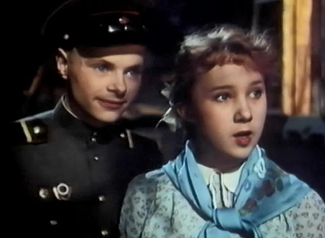 Дая Смирнова и Леонид Харитонов в фильме "Солдат Иван Бровкин", 1955 г / фото из открытых источников