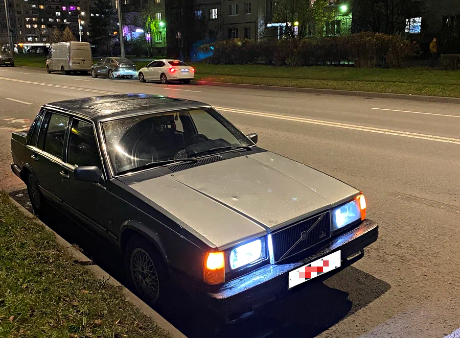Volvo 740 - легенда нашего такси: разгон до 100 за 10,3 с, двойная оцинковка и четырёхслойное ЛКП