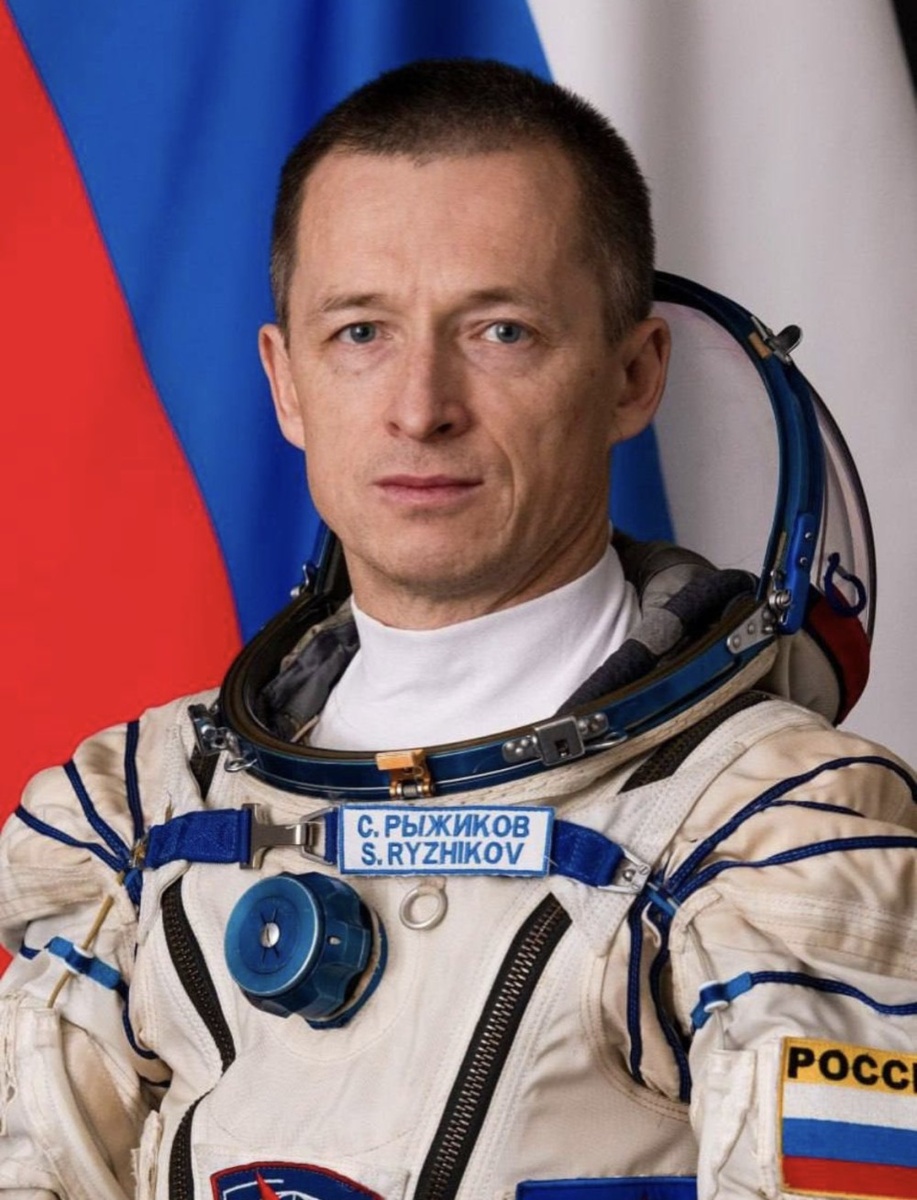    Космонавт из Татарстана Сергей Рыжиков вернулся на Землю