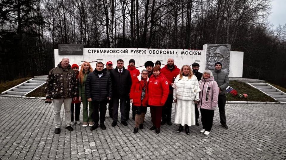 ПОДМОСКОВНЫЕ КОММУНИСТЫ И КОММУНИСТЫ МОСКВЫ ПРИНЯЛИ УЧАСТИЕ В АВТОПРОБЕГЕ, ПОСВЯЩЕННОМ ДНЮ ПАМЯТИ КОНТРНАСТУПЛЕНИЯ ПОД МОСКВОЙ