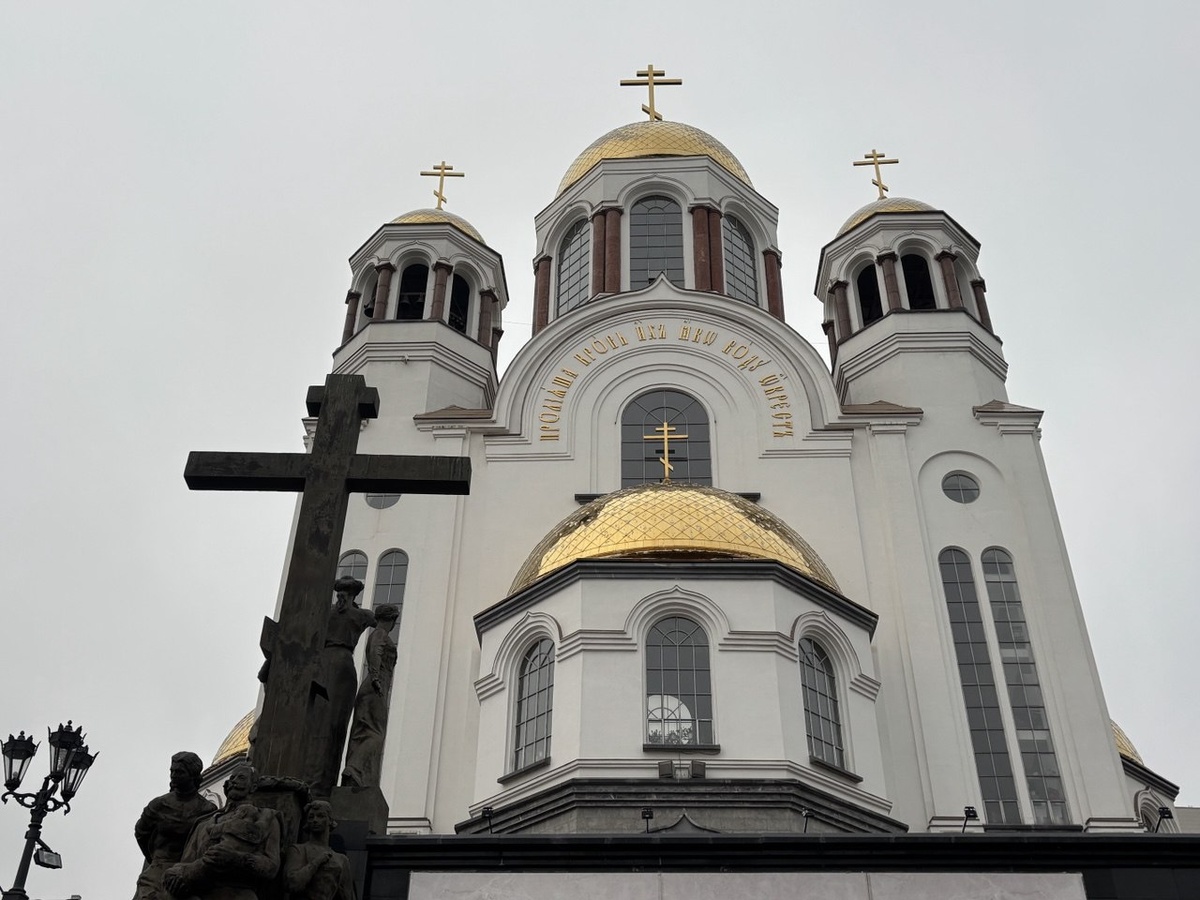 В РПЦ возмущены размещением символа веры.  Фото: Фото: ФедералПресс / Ольга Дружинина
