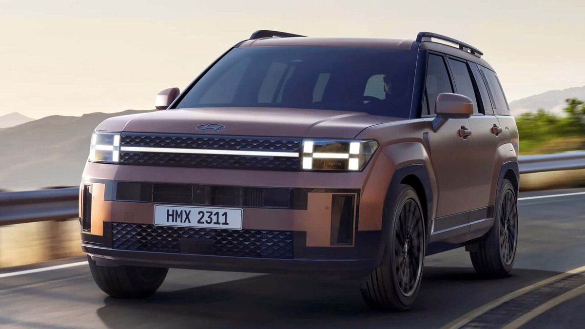    Hyundai Santa Fe. Фото Hyundai