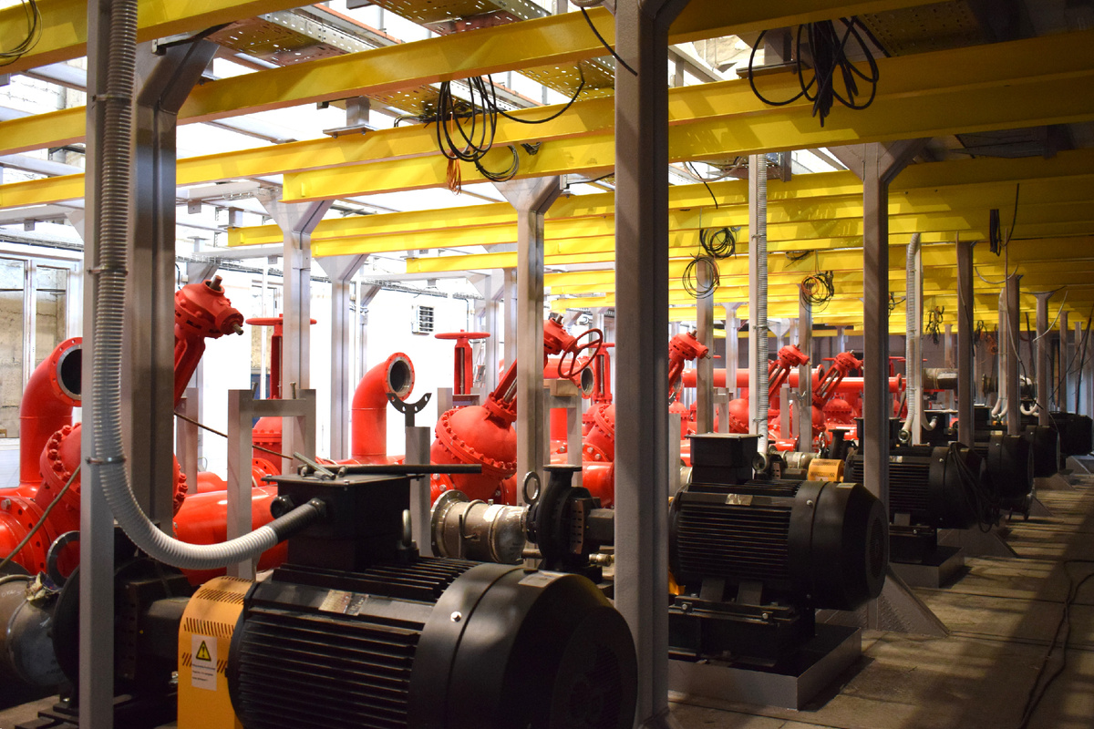 фото станции в стадии сборки