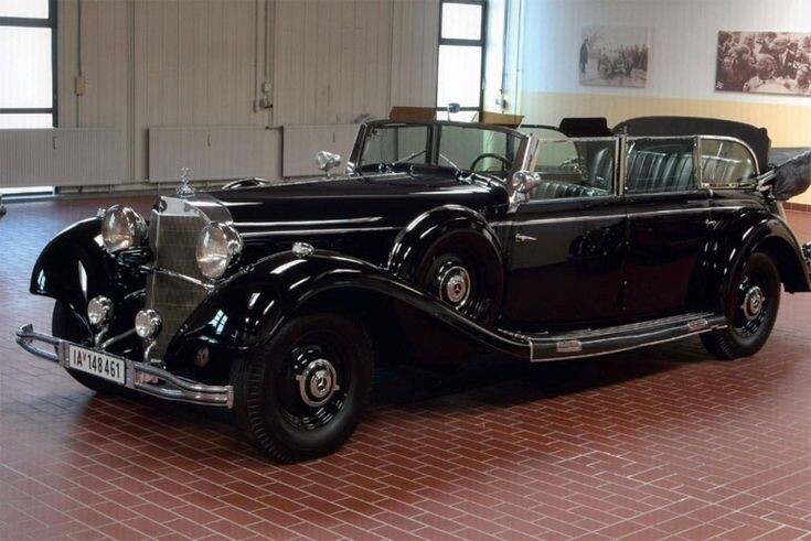 Автомобиль Гитлера в музее