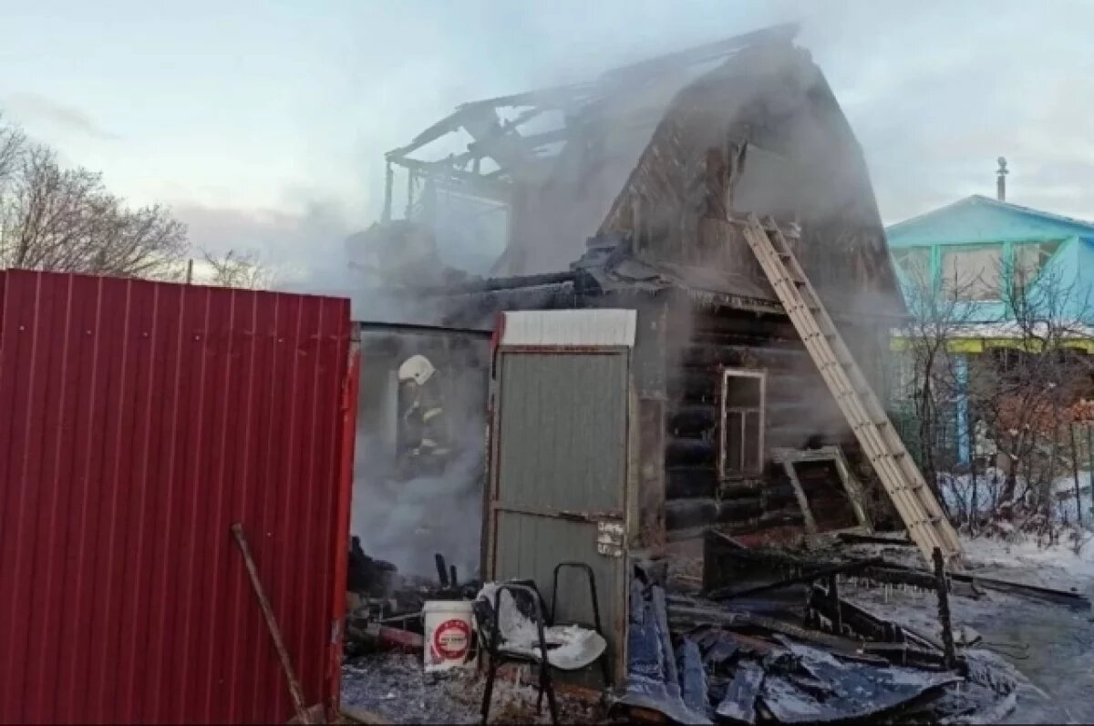    В Удмуртии за сутки вспыхнуло четыре дачных домика