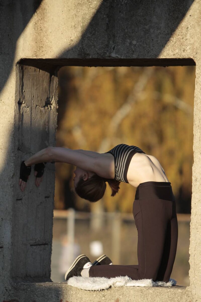 Я участвовала в йога-челлендже. В ноябре снимали асаны на улице. Победила тогда, кстати )