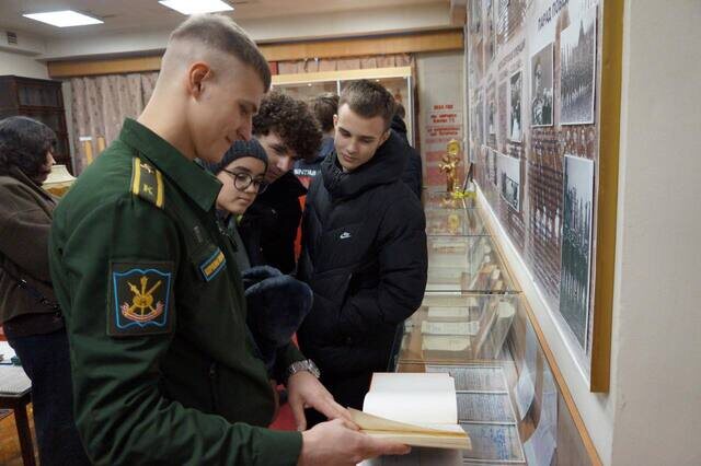 В тверской академии ВКО прошел «День будущего офицера»