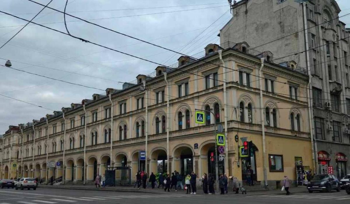     Апраксин двор. Источник: spb.kp.ru Автор фото: Алексей Булатов