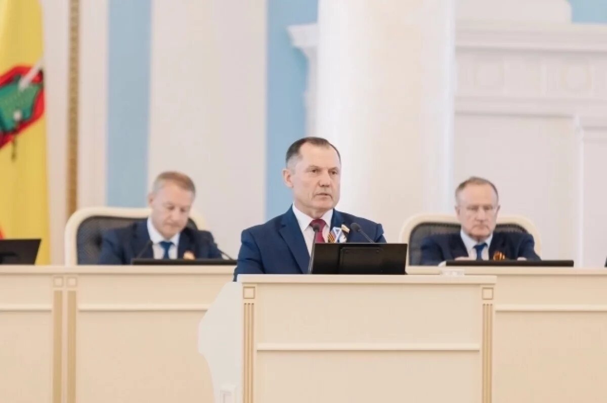    Сенатор Мурог обсудил долг и мужество с рязанскими школьниками в музее ВДВ