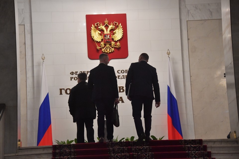    В России предложили закрепить наличие некоторых элементов на гербе РФ Владимир ВЕЛЕНГУРИН