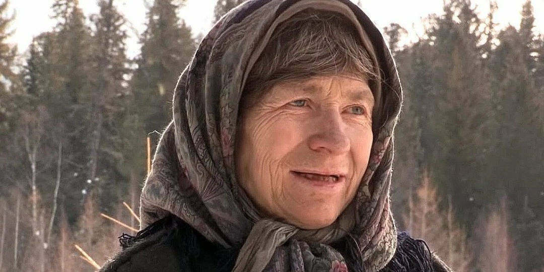 Отшельницу Агафью Лыкову посетила помощница Валентина из Москвы