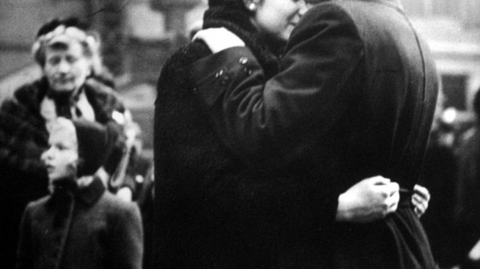 Константин Симонов "Ты говорила мне «люблю»,