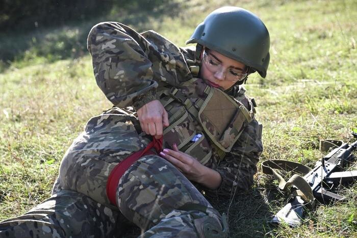 Женщин тоже могут призвать на военные сборы. Фото © РИА Новости / Константин Михальчевский