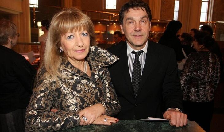 "Простите... а вы кто?" 40 лет брака, но жена "забыла" мужа.