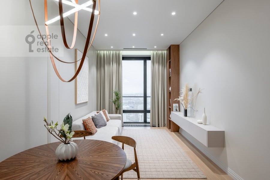 Фото из архива Apple Real Estate