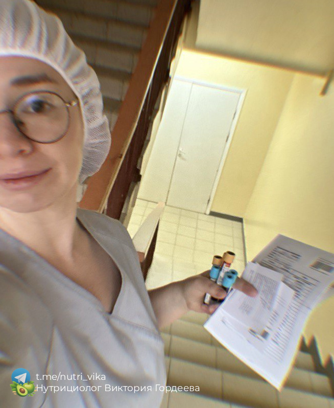 На эту практику я пришла одна - единственная из своей группы, кто решил проходить её в хирургическом отделении города Чехова.
