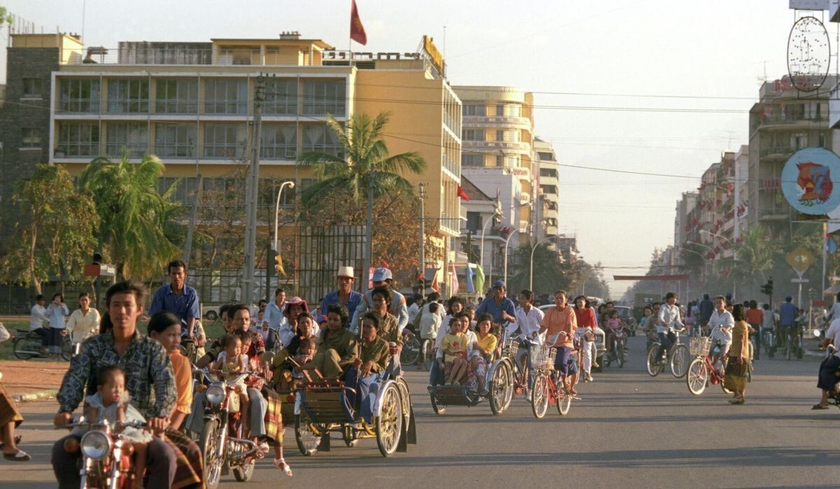     Столица Камбоджи город Пномпень. Источник: © РИА Новости Автор фото: Сергей Субботин